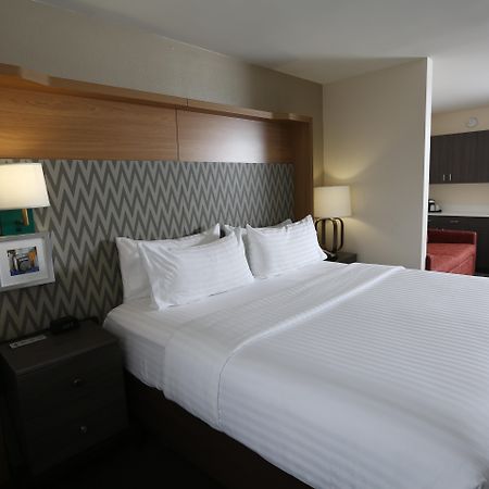 Holiday Inn Chicago North Shore By Ihg Skokie Exterior photo