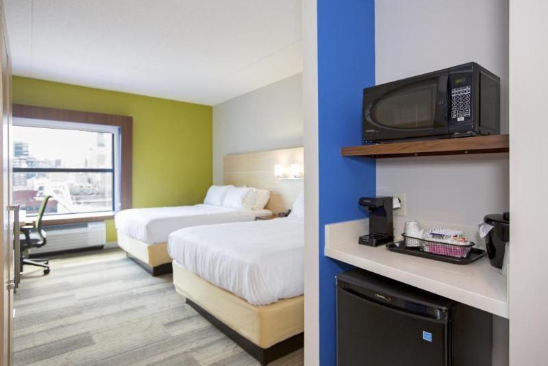 Holiday Inn Chicago North Shore By Ihg Skokie Exterior photo